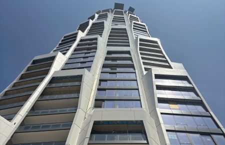 UrbanToronto Tours Topped-Off One Delisle from Podium to Crown