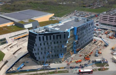 Solar Medical Building – The Globe and Mail