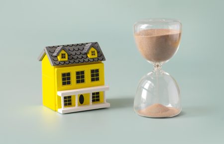 Buy now or wait? Canadians see no easy answer in housing market