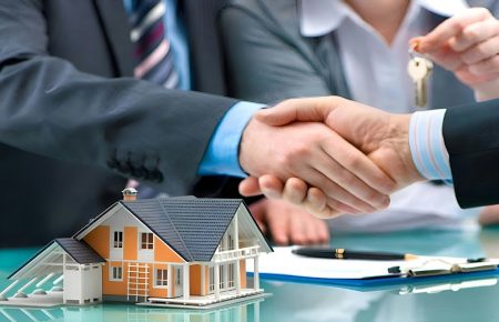 Most New Yorkers Still Want A Real Agent Not AI To Close The Deal
