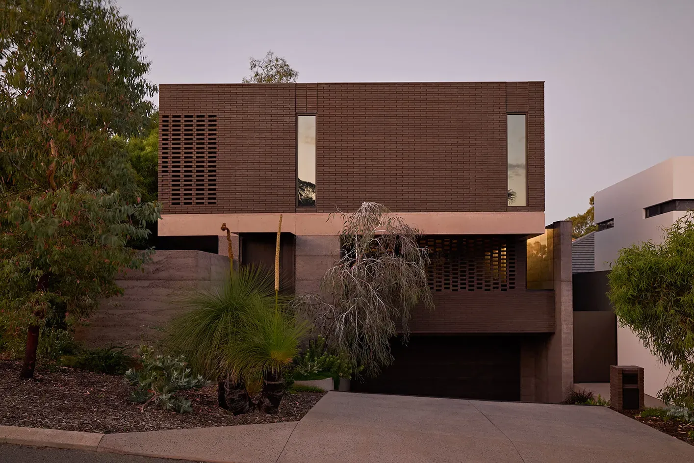 Rammed earth Perth home inspired by Karijini National Park