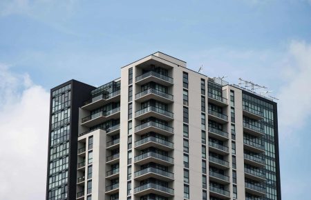 Condos in southern Ontario still selling below asking even as demand improves