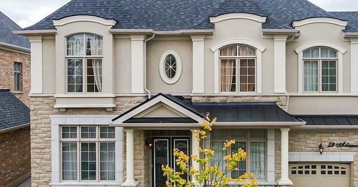 Sale history chart showing a $1.1 million price decline on an Ontario home