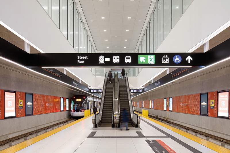Underground station platform on Line 5 Eglinton with double-height cavern space
