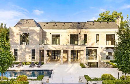 What a .8 Million Price Cut on a Vaughan Château Tells Investors About the Ultra-Luxury Market