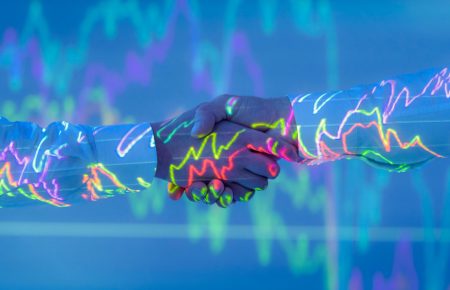 AI Reshapes Real Estate Work, But the Human Signal Stays Irreplaceable