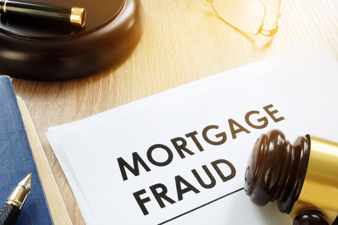 Chart data representing regional mortgage fraud and delinquency trends across Canada